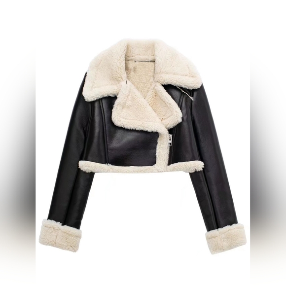 Collared Neck Long Sleeve Plush Cropped Jacket - Picture 2 of 5
